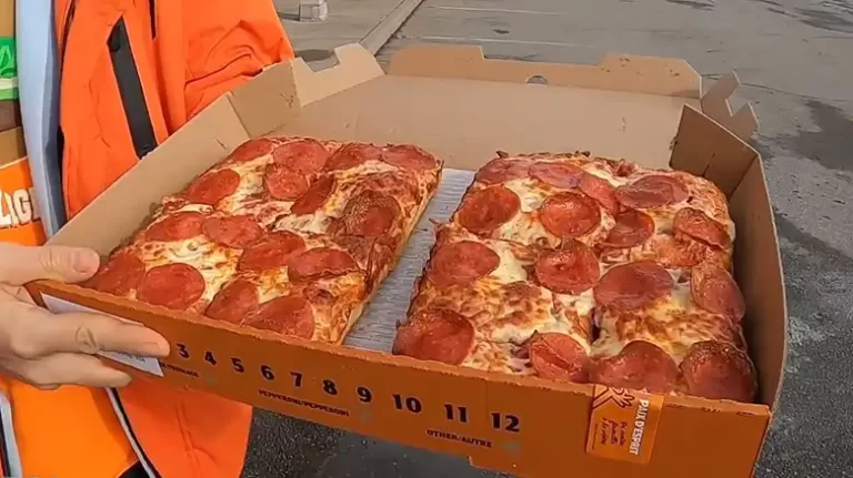 How Many Slices in a Little Caesars Pizza
